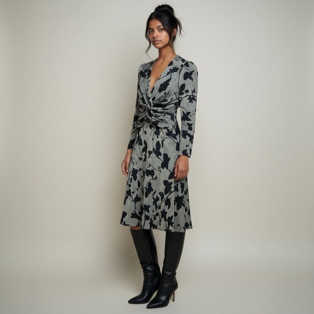 Flora Kung 100% Silk Floral Print Two Piece Skirt Set Vintage Size 2 Gray Black